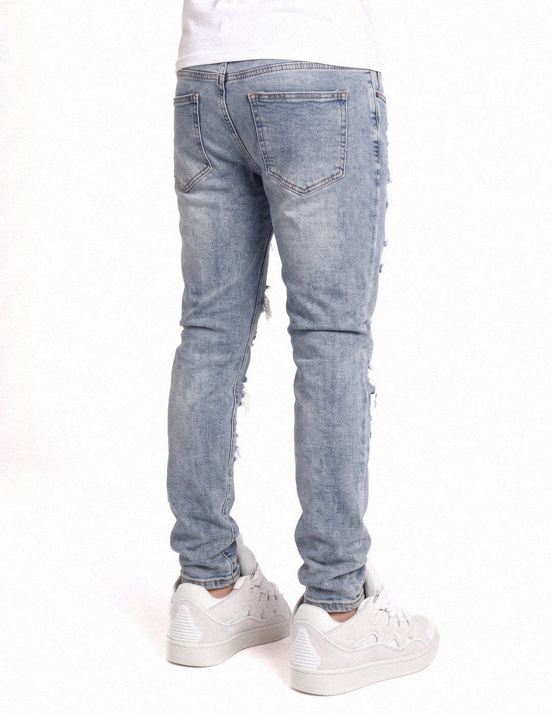 RIPPED SKINNY DENIM
